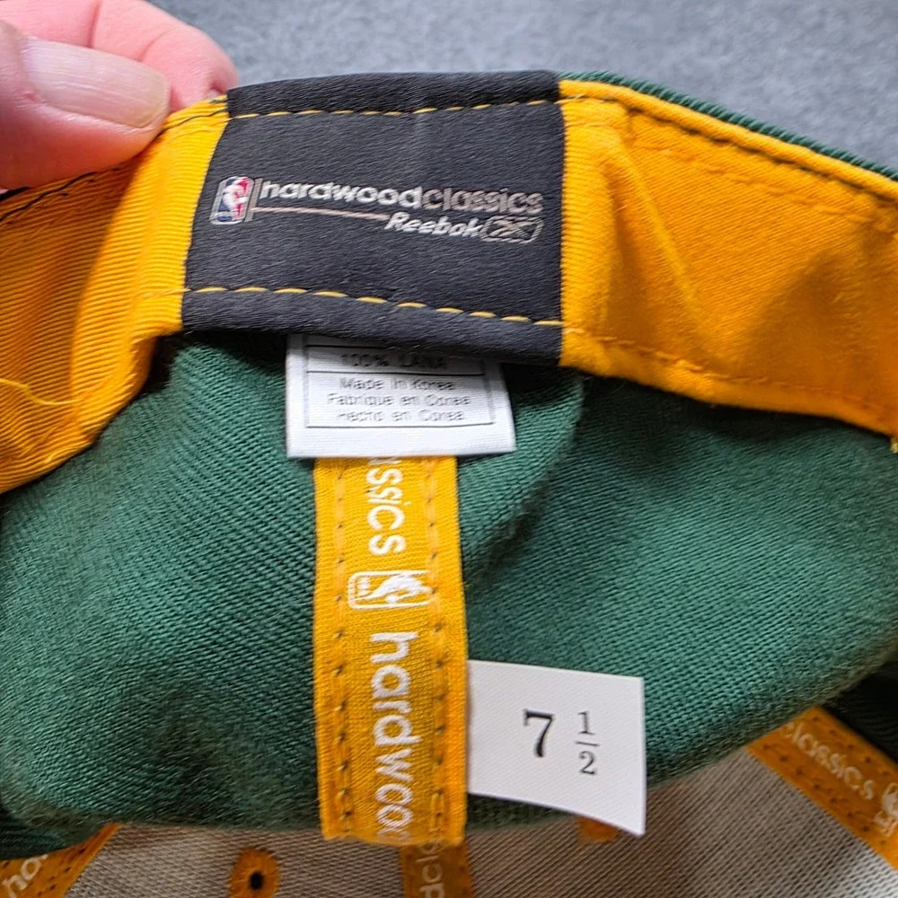 VTG Seattle Supersonics‎ Reebok Hat 7 1/2 NBA Green Yellow Snapback Cap Sonics